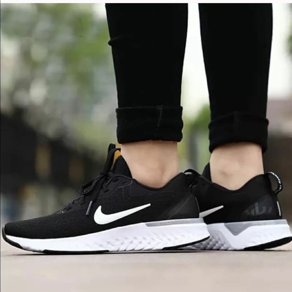 Nike Women’s Odyssey React Running Shoe
